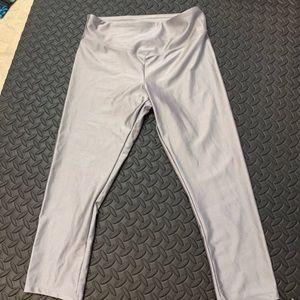 Women’s silver metallic yoga pants. Size medium.
